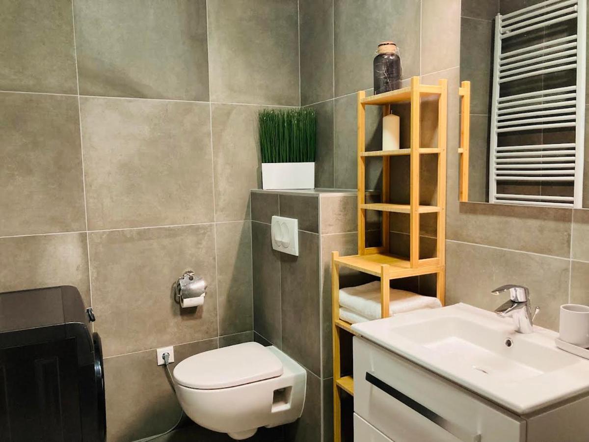 Apartamento Zawia Apartman Balatonföldvár Exterior foto